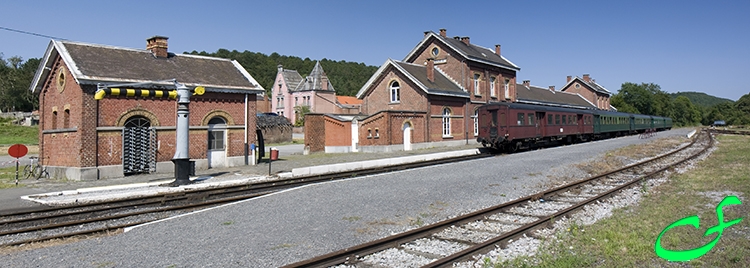 Treignes Train Station